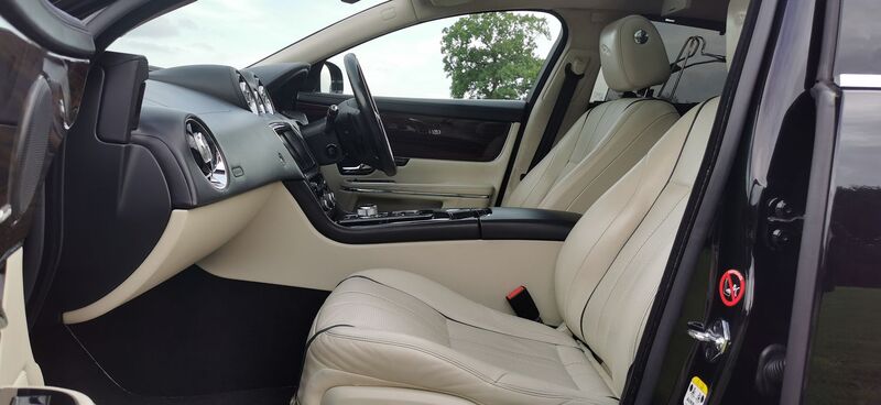 JAGUAR XJ 3.0d V6 Portfolio Auto 4dr LWB 2012