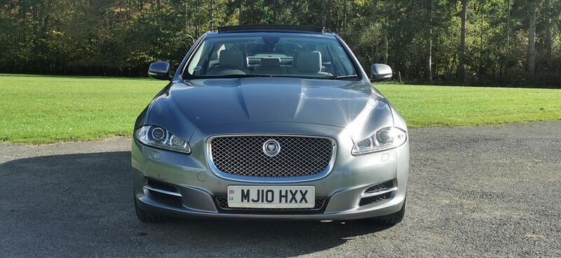 JAGUAR XJ 3.0d V6 Portfolio Auto Euro 5 4dr 2010