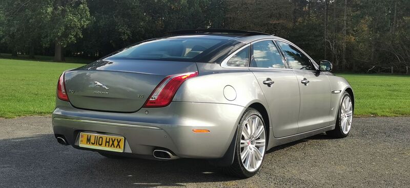 JAGUAR XJ 3.0d V6 Portfolio Auto Euro 5 4dr 2010