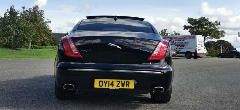JAGUAR XJ 3.0d V6 Portfolio Auto ss 4dr LWB 2014