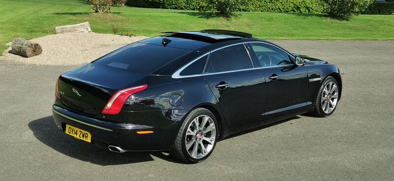 JAGUAR XJ 3.0d V6 Portfolio Auto ss 4dr LWB 2014