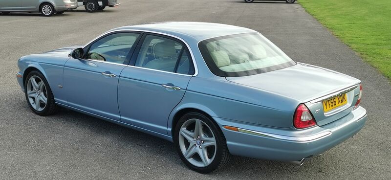 JAGUAR XJ TDVi Executive LWB Saloon 4dr 2006