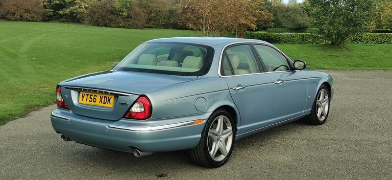 JAGUAR XJ TDVi Executive LWB Saloon 4dr 2006