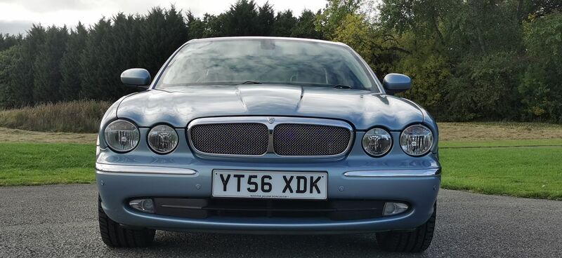 JAGUAR XJ TDVi Executive LWB Saloon 4dr 2006