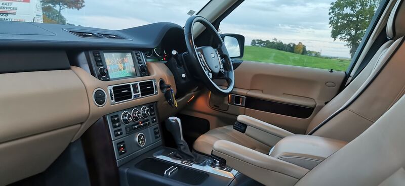 LAND ROVER RANGE ROVER 3.6 TD V8 Vogue 5dr 2006