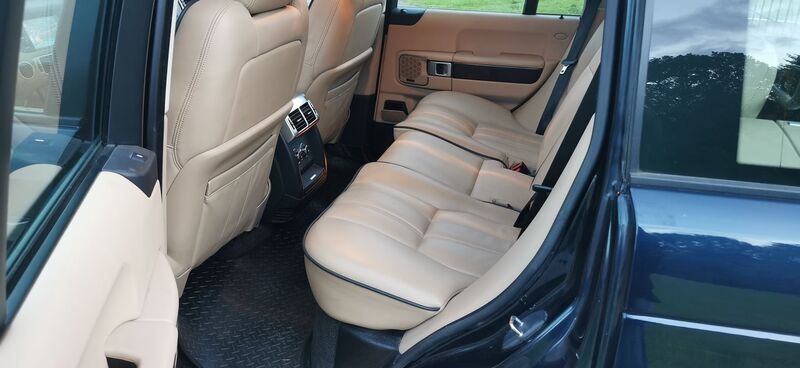 LAND ROVER RANGE ROVER 3.6 TD V8 Vogue 5dr 2006
