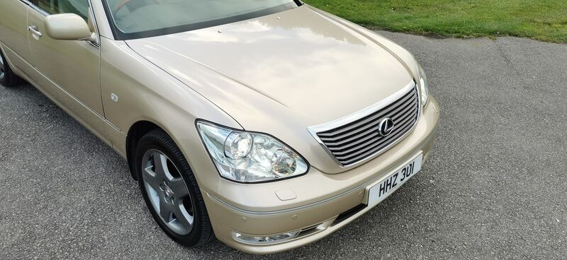 LEXUS LS 430 4.3 4dr Saloon Auto 2004