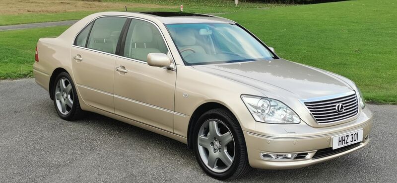 LEXUS LS 430 4.3 4dr Saloon Auto 2004