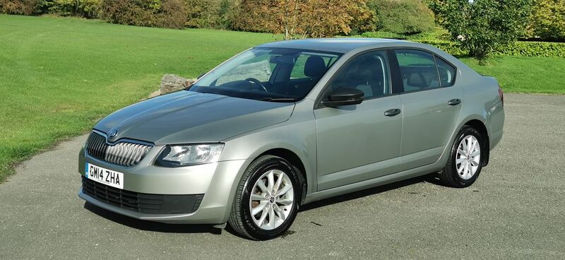 SKODA OCTAVIA 1.6 TDI S Euro 5 ss 5dr 2014