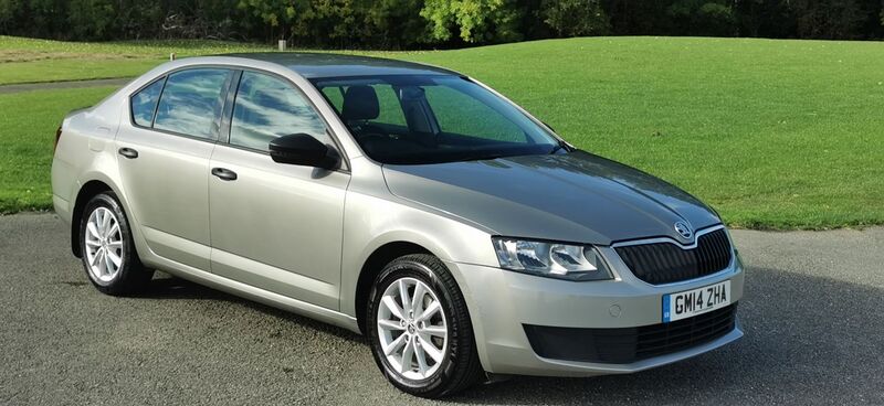 SKODA OCTAVIA 1.6 TDI S Euro 5 ss 5dr 2014