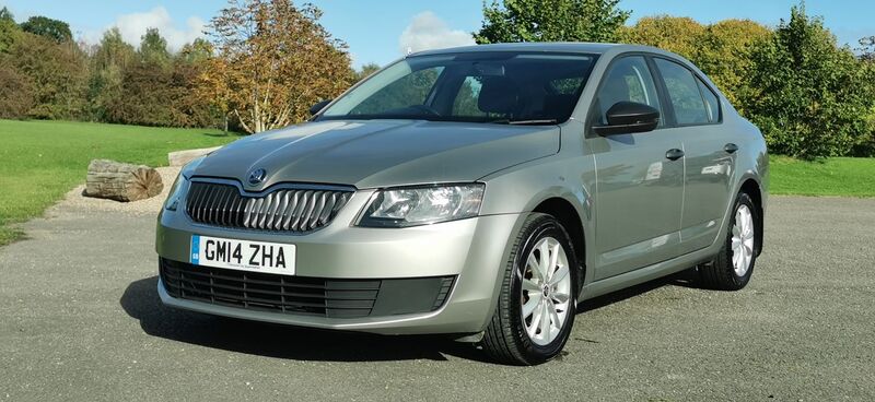 SKODA OCTAVIA 1.6 TDI S Euro 5 ss 5dr 2014