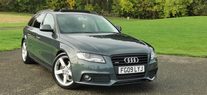 AUDI A4 AVANT 3.0 TDI Executive SE quattro Euro 4 5dr 2009