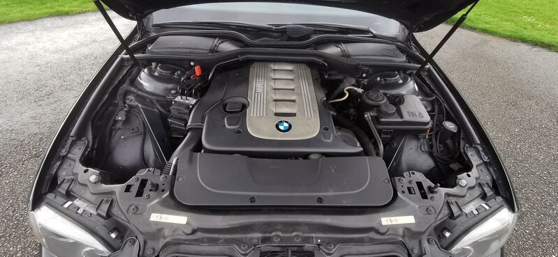 BMW 7 SERIES 3.0 730d Sport Auto 4dr Saloon Auto 2008