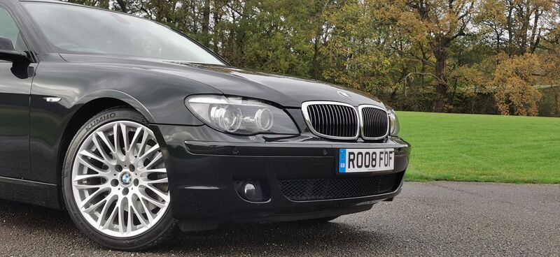 BMW 7 SERIES 3.0 730d Sport Auto 4dr Saloon Auto 2008