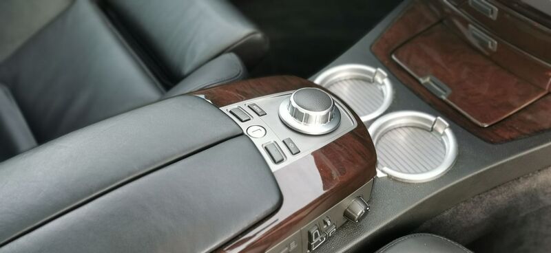 BMW 7 SERIES 3.0 730d Sport Auto 4dr Saloon Auto 2008