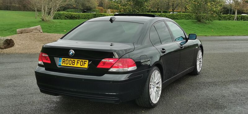 BMW 7 SERIES 3.0 730d Sport Auto 4dr Saloon Auto 2008