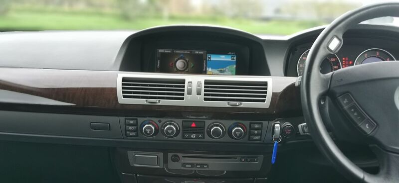 BMW 7 SERIES 3.0 730d Sport Auto 4dr Saloon Auto 2008
