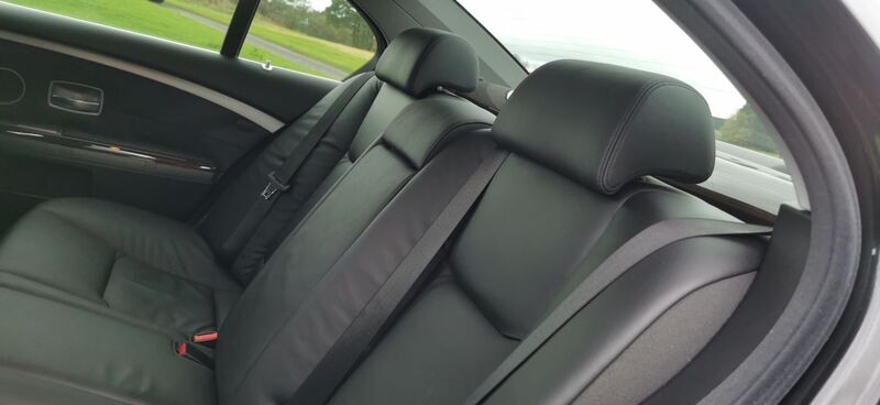 BMW 7 SERIES 3.0 730d Sport Auto 4dr Saloon Auto 2008
