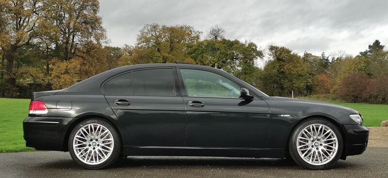 BMW 7 SERIES 3.0 730d Sport Auto 4dr Saloon Auto 2008