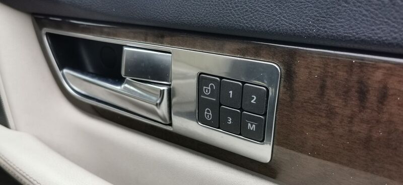 LAND ROVER RANGE ROVER SPORT 3.0 TD V6 HSE CommandShift 4WD Euro 4 5dr 2010