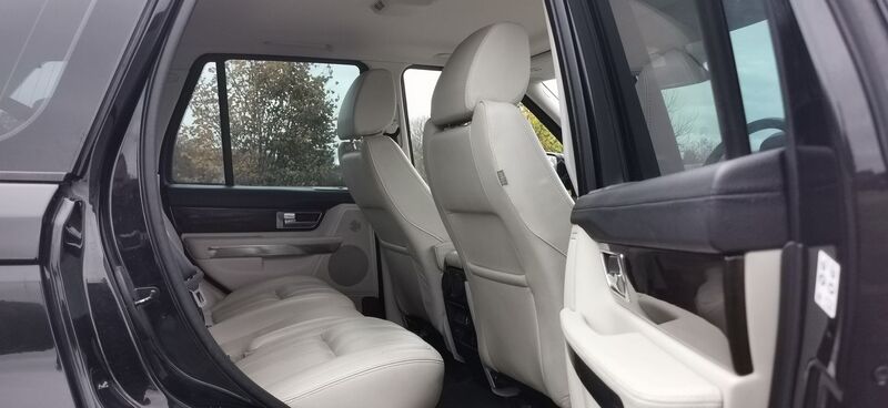 LAND ROVER RANGE ROVER SPORT 3.0 TD V6 HSE CommandShift 4WD Euro 4 5dr 2010