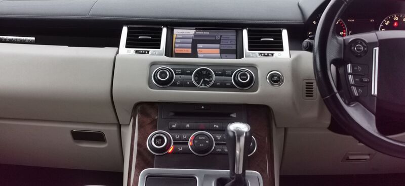 LAND ROVER RANGE ROVER SPORT 3.0 TD V6 HSE CommandShift 4WD Euro 4 5dr 2010