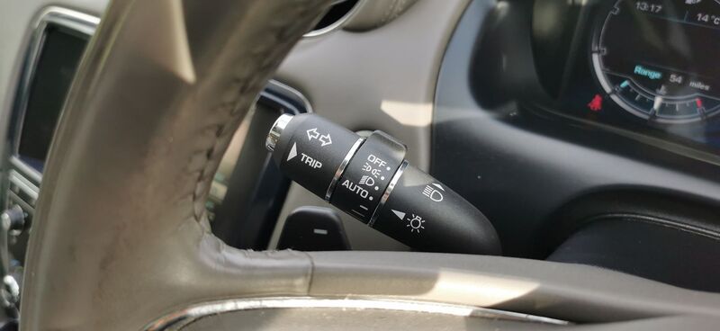 JAGUAR XJ 3.0d V6 Portfolio Auto Euro 5 ss 4dr 2012