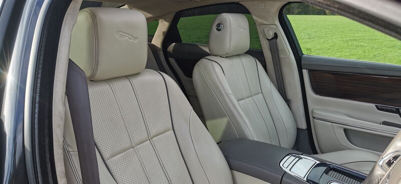 JAGUAR XJ 3.0d V6 Portfolio Auto Euro 5 ss 4dr 2012