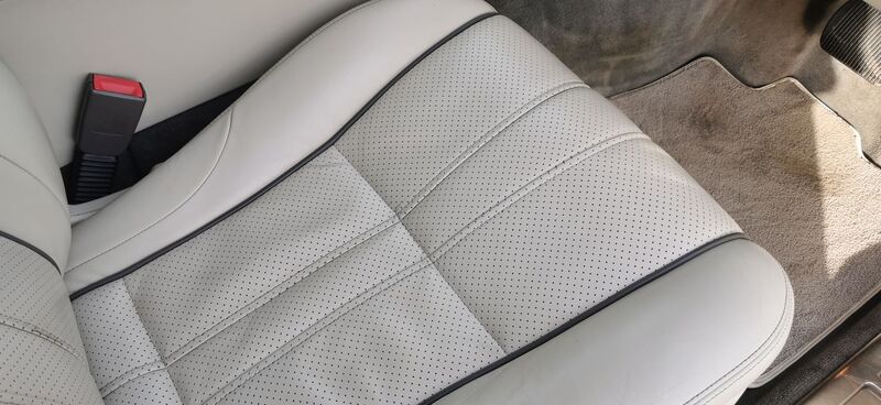 JAGUAR XJ 3.0d V6 Portfolio Auto Euro 5 ss 4dr 2012