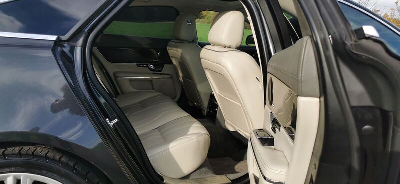 JAGUAR XJ 3.0d V6 Portfolio Auto Euro 5 ss 4dr 2012