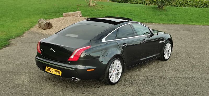 JAGUAR XJ 3.0d V6 Portfolio Auto Euro 5 ss 4dr 2012