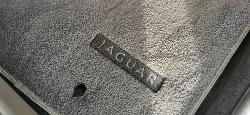 JAGUAR XJ 3.0d V6 Portfolio Auto Euro 5 ss 4dr 2012