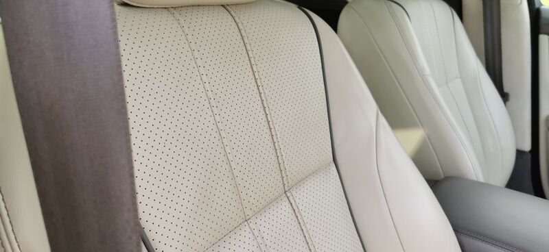 JAGUAR XJ 3.0d V6 Portfolio Auto Euro 5 ss 4dr 2012