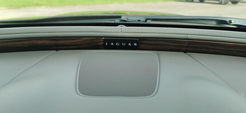 JAGUAR XJ 3.0d V6 Portfolio Auto Euro 5 ss 4dr 2012
