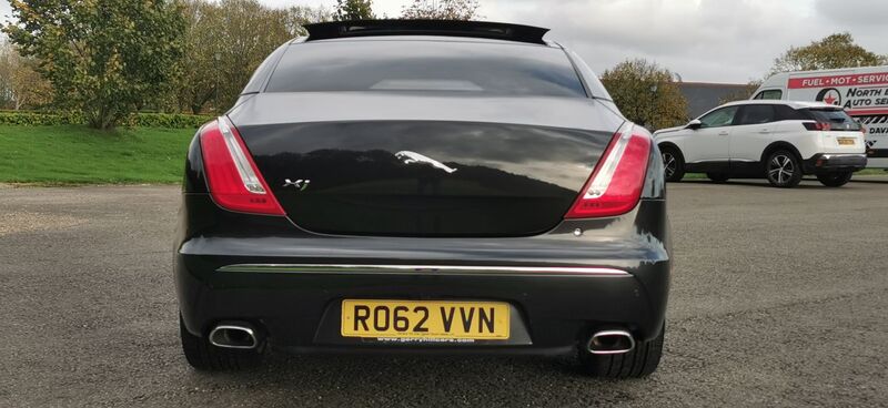 JAGUAR XJ 3.0d V6 Portfolio Auto Euro 5 ss 4dr 2012