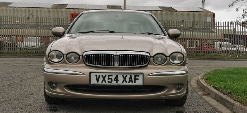 JAGUAR X-TYPE 2.5 V6 SE AWD 4dr 2004