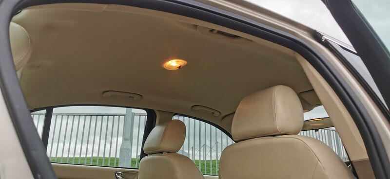 JAGUAR X-TYPE 2.5 V6 SE AWD 4dr 2004
