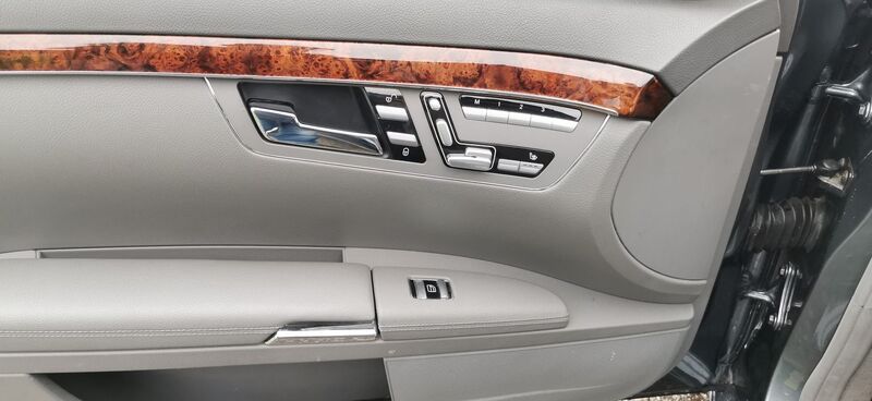 MERCEDES-BENZ S CLASS 3.0 S320 CDI V6 G-Tronic Euro 4 4dr 2007