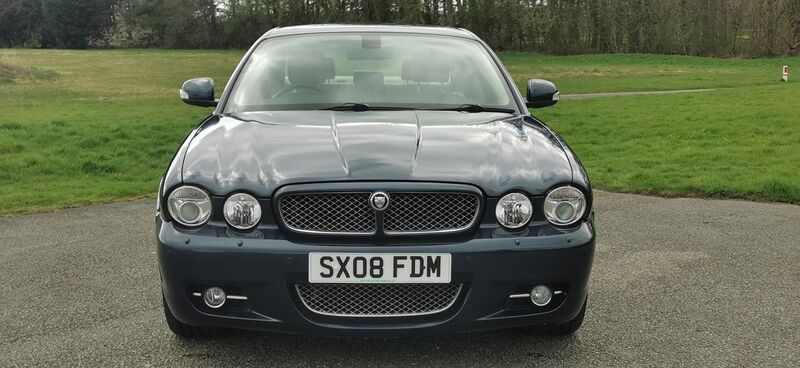 JAGUAR XJ 2.7 TD Sovereign LWB Saloon 4dr 2008