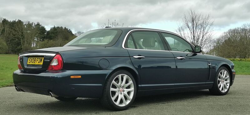 JAGUAR XJ 2.7 TD Sovereign LWB Saloon 4dr 2008