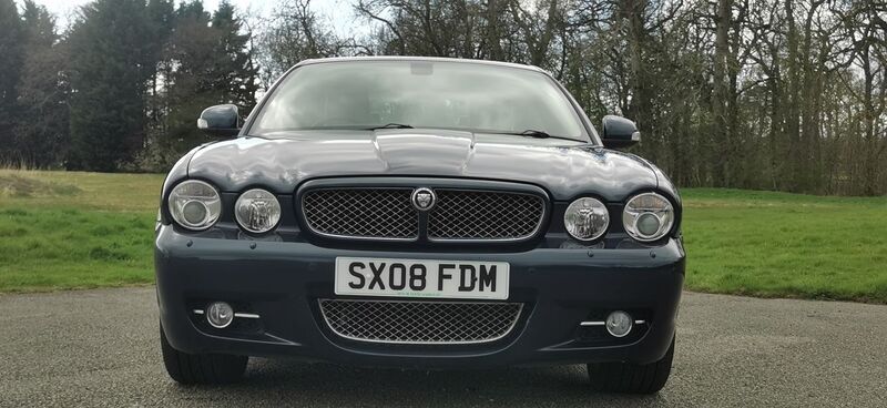 JAGUAR XJ 2.7 TD Sovereign LWB Saloon 4dr 2008