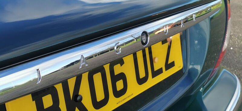JAGUAR XJ 4.2 XJ8 Sovereign LWB Saloon 4dr 2006