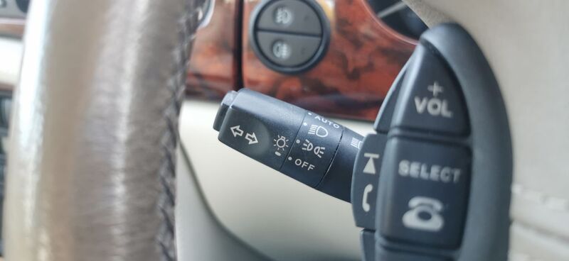 JAGUAR XJ XJ8 LWB 3.2 2002