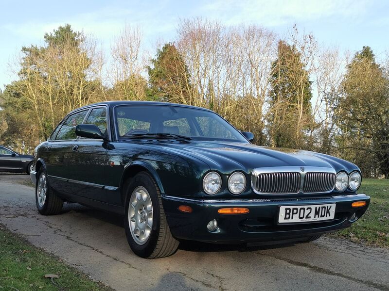JAGUAR XJ XJ8 LWB 3.2 2002