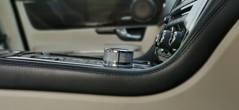 JAGUAR XJ 3.0d V6 Portfolio Auto Euro 5 4dr 2012