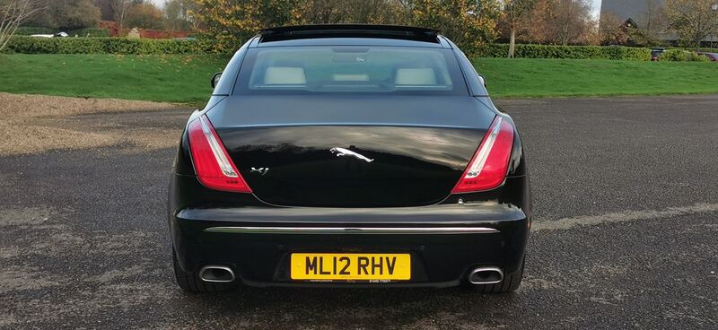 JAGUAR XJ 3.0d V6 Portfolio Auto Euro 5 4dr 2012
