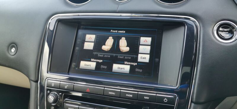 JAGUAR XJ 3.0d V6 Portfolio Auto Euro 5 4dr 2012