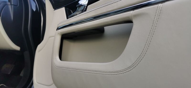 JAGUAR XJ 3.0d V6 Portfolio Auto Euro 5 4dr 2012