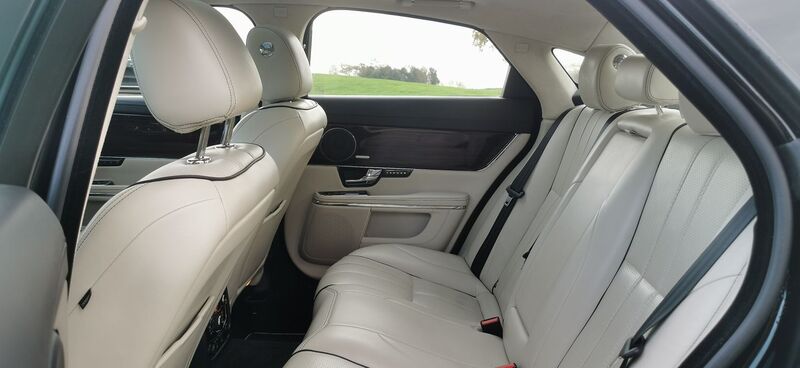 JAGUAR XJ 3.0d V6 Portfolio Auto Euro 5 4dr 2012
