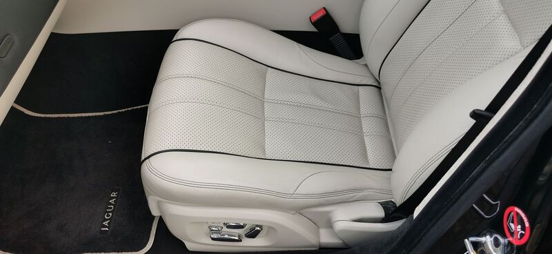 JAGUAR XJ 3.0d V6 Portfolio Auto Euro 5 4dr 2012